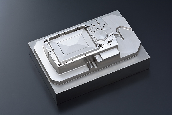 Mold component produced with Matsuura's 3D printing